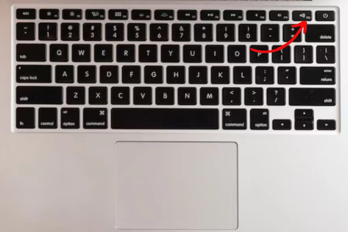 cara membesarkan volume laptop dengan keyboard
